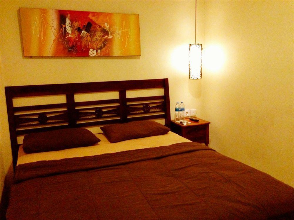 Bemo Corner Guest House Kuta Lombok Zewnętrze zdjęcie