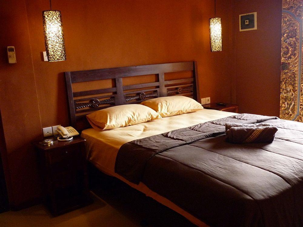 Bemo Corner Guest House Kuta Lombok Zewnętrze zdjęcie