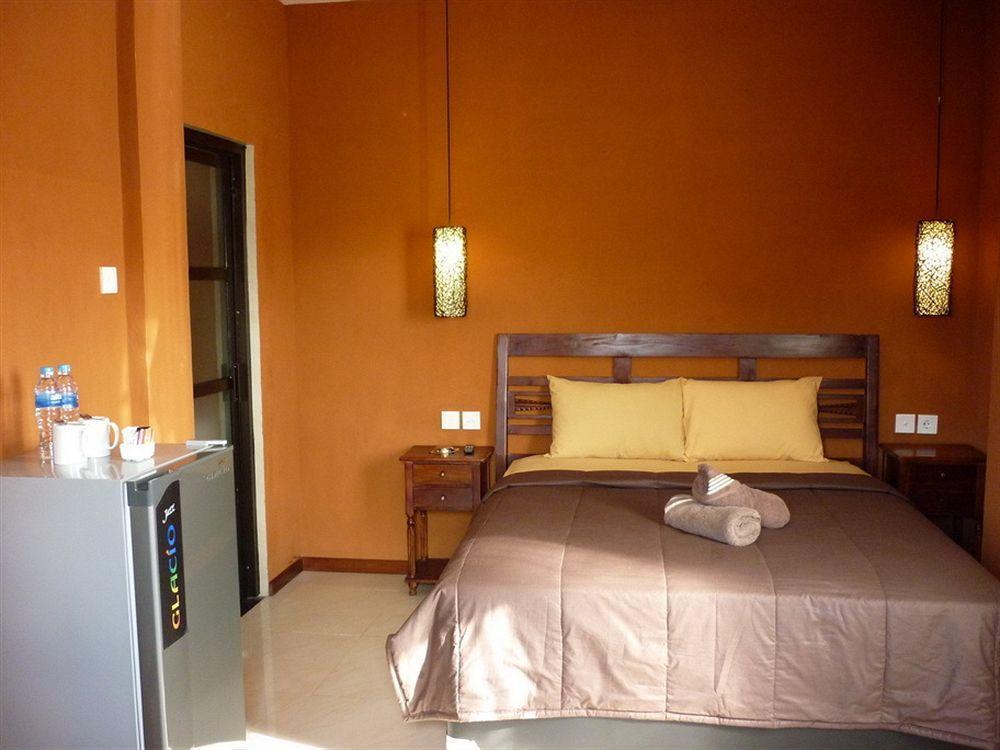 Bemo Corner Guest House Kuta Lombok Zewnętrze zdjęcie