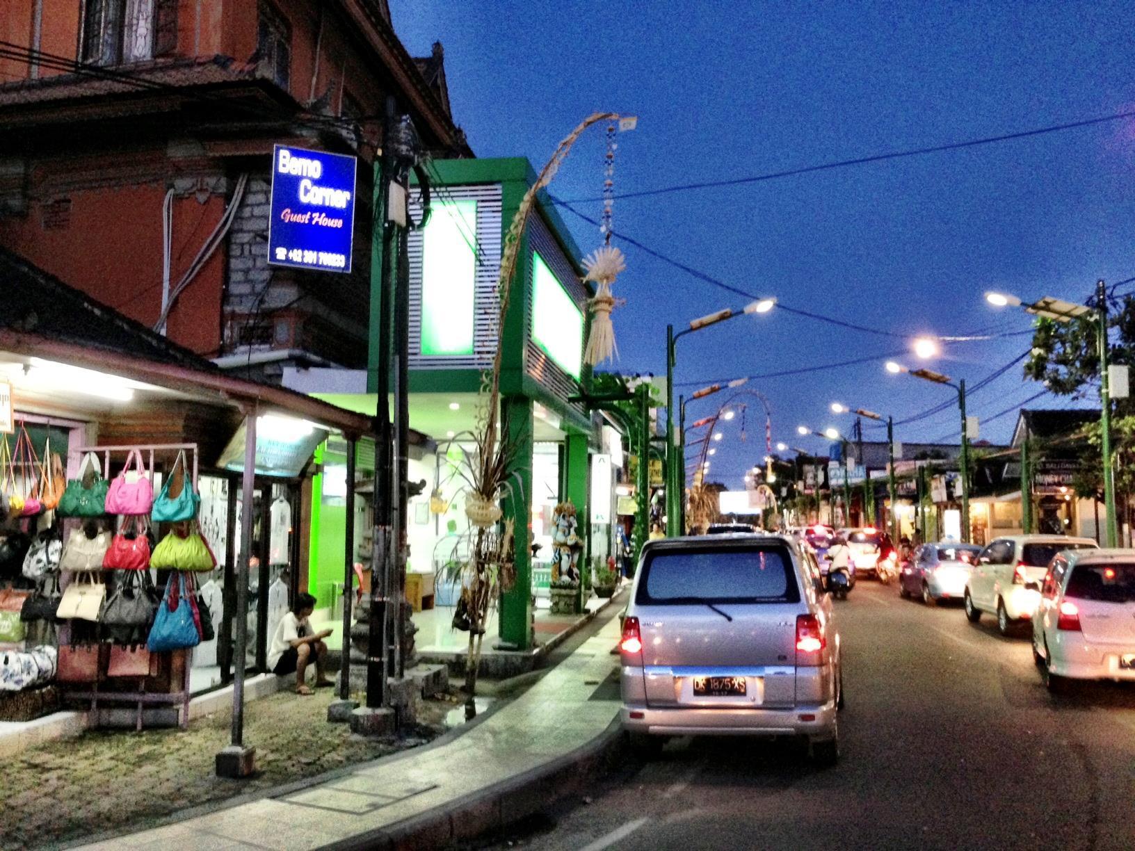 Bemo Corner Guest House Kuta Lombok Zewnętrze zdjęcie